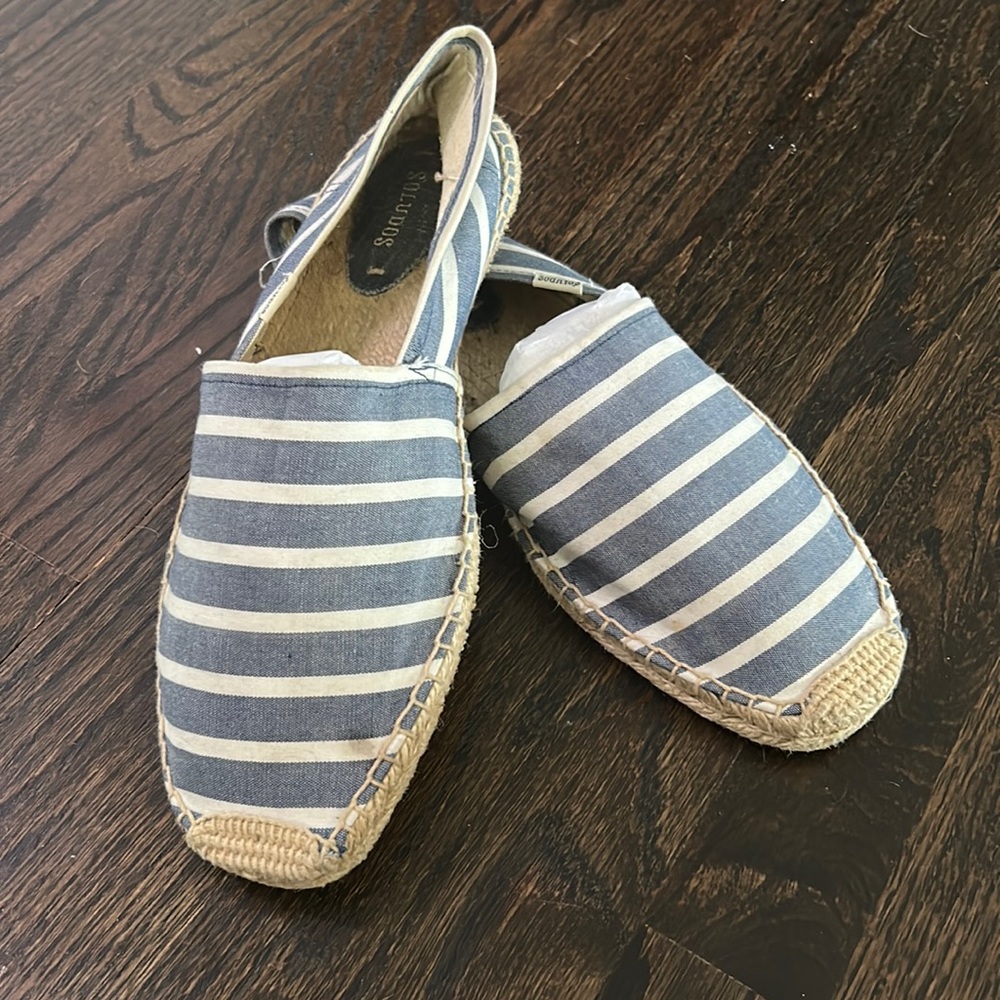 Soludos espadrilles.